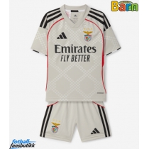 Benfica Bortedraktsett Barn 2025-26 Kortermet (+ Korte bukser)